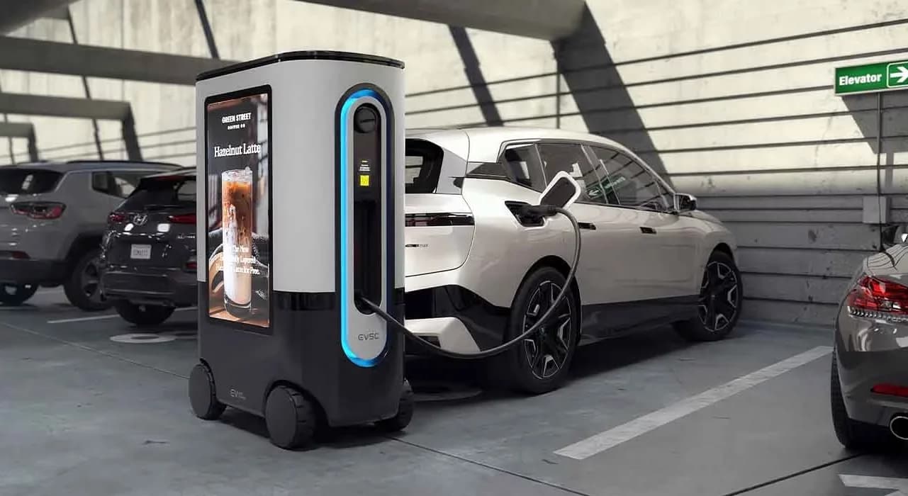 Nabíjecí robot ZiGGY od spolelčnosti EV Safe Charge foto: EV Safe Charge