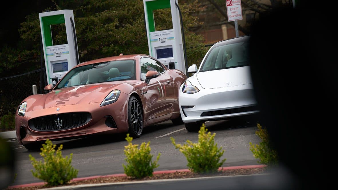 Maserati GranTurismo Folgore | foto: Carscoops