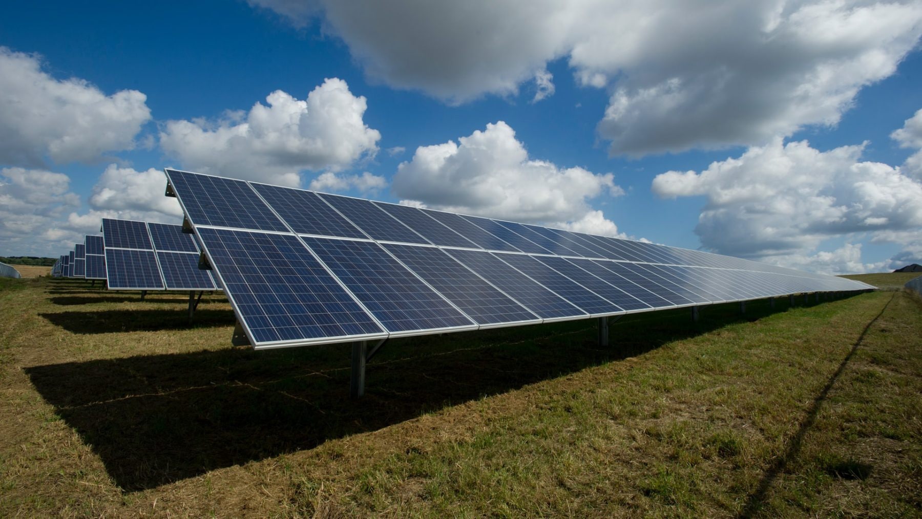 Fotovoltaická elektrárna | Zdroj: Unsplash