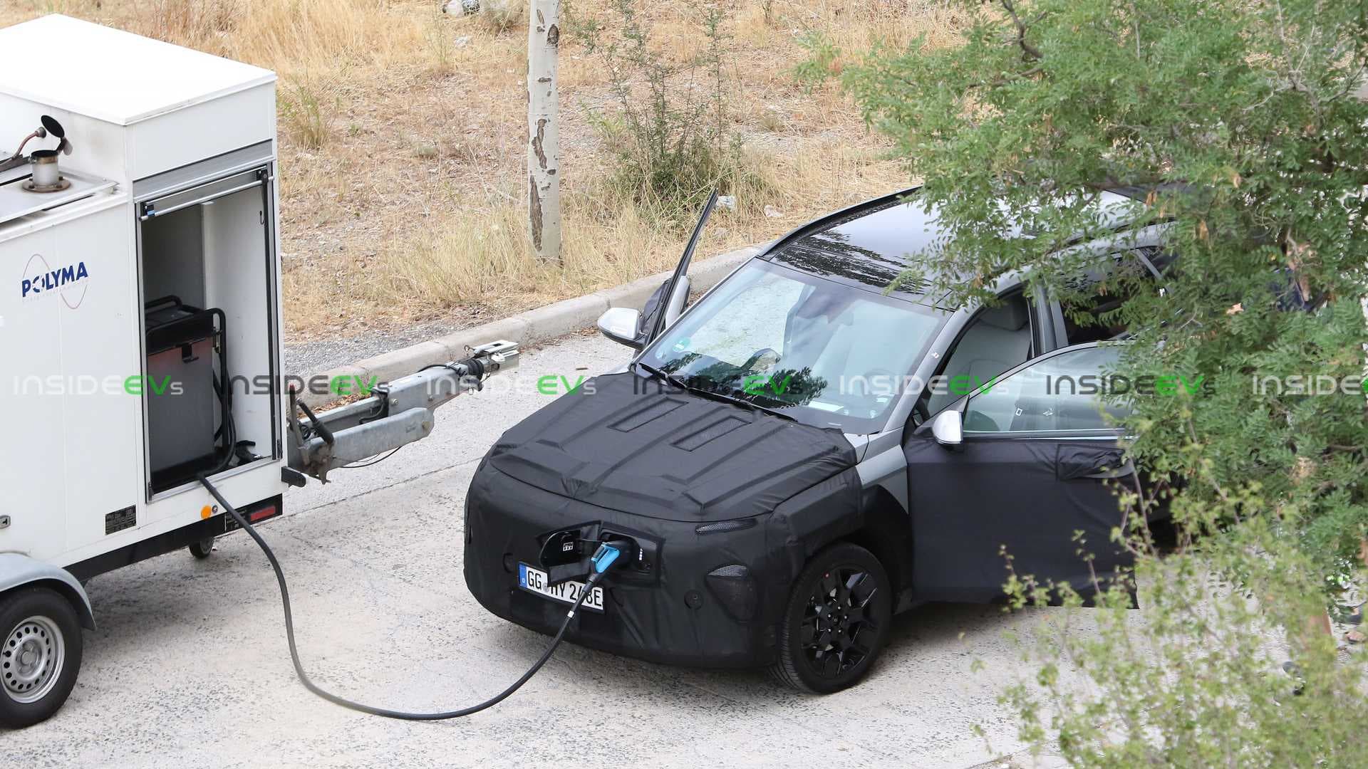 Facelift Hyundai Kona 2023 | foto: insideevs