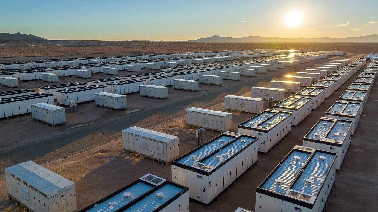 Obří bateriové uložiště energie Crimson Storage v Kalifornii