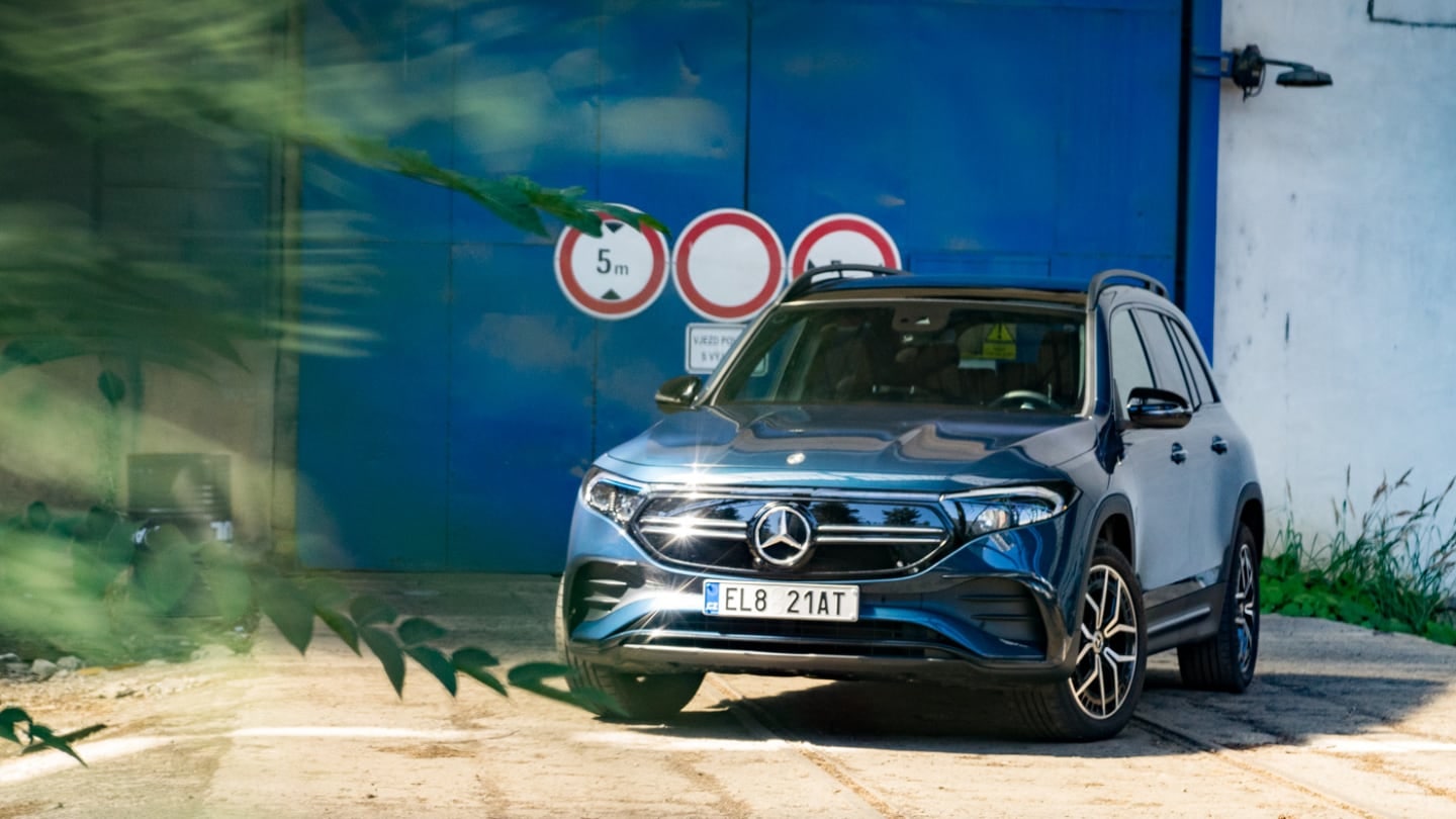 Mercedes-Benz EQB 300 4Matic | foto: Zdeněk Buček