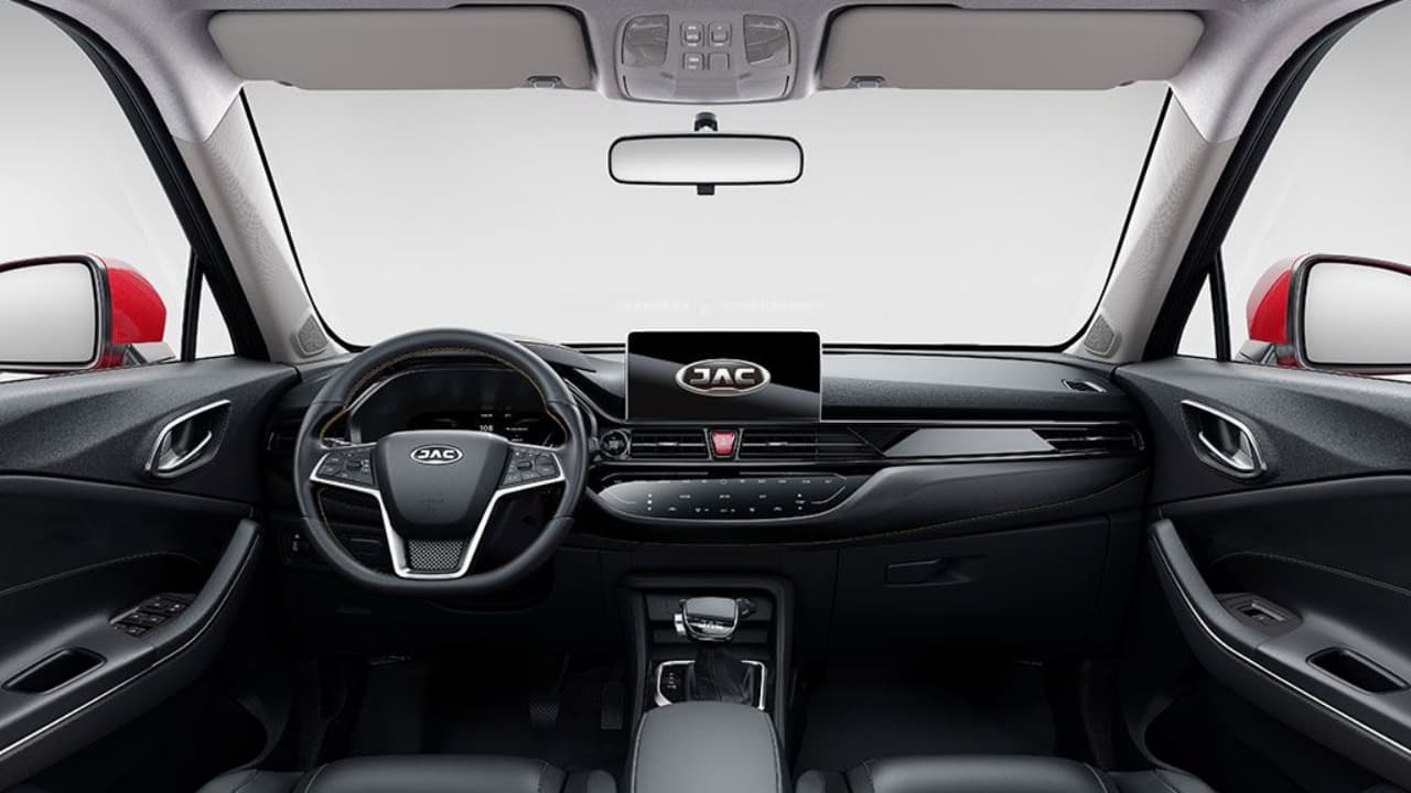 JAC iEVs4