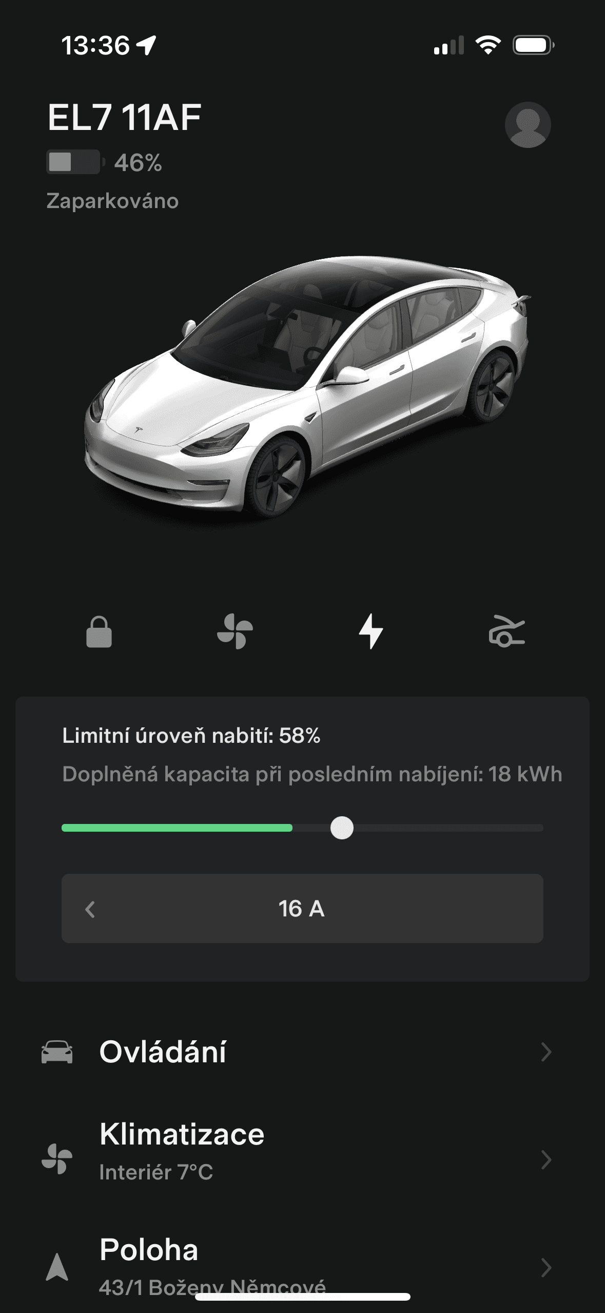 Tesla Model 3 a mobilní aplikace