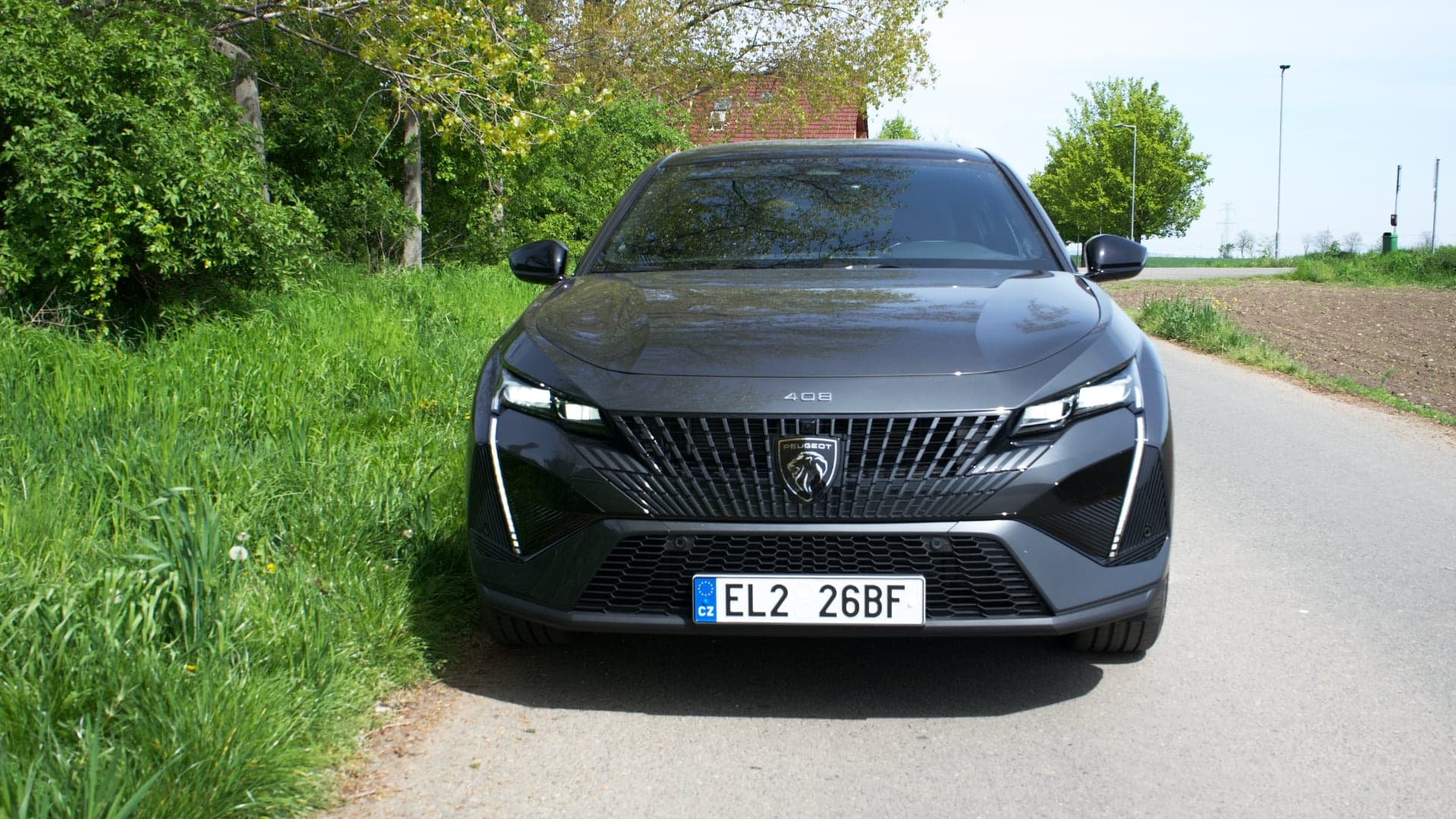 Peugeot 408 GT Plug-in hybrid 225 test