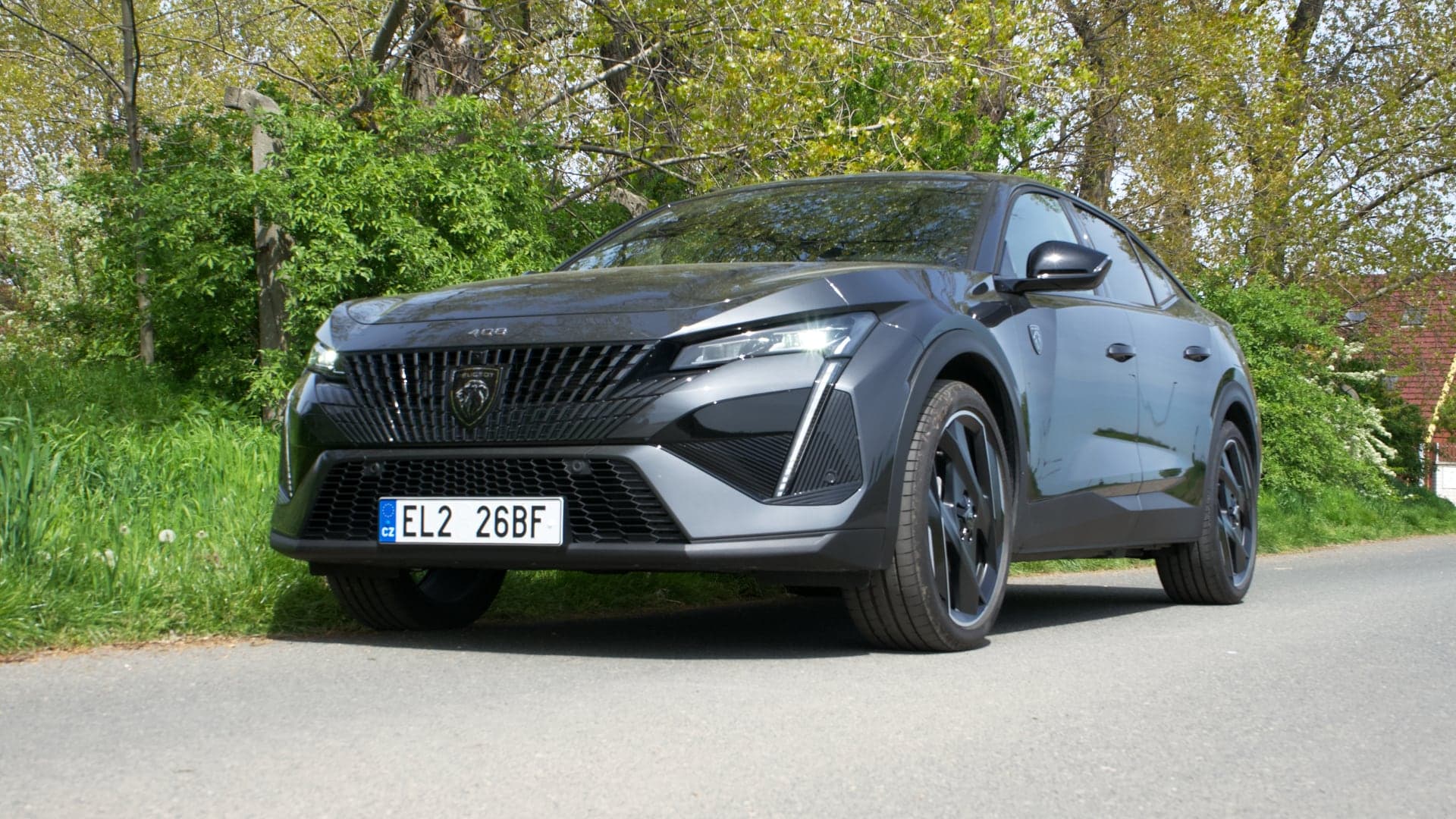 Peugeot 408 GT Plug-in hybrid 225 test