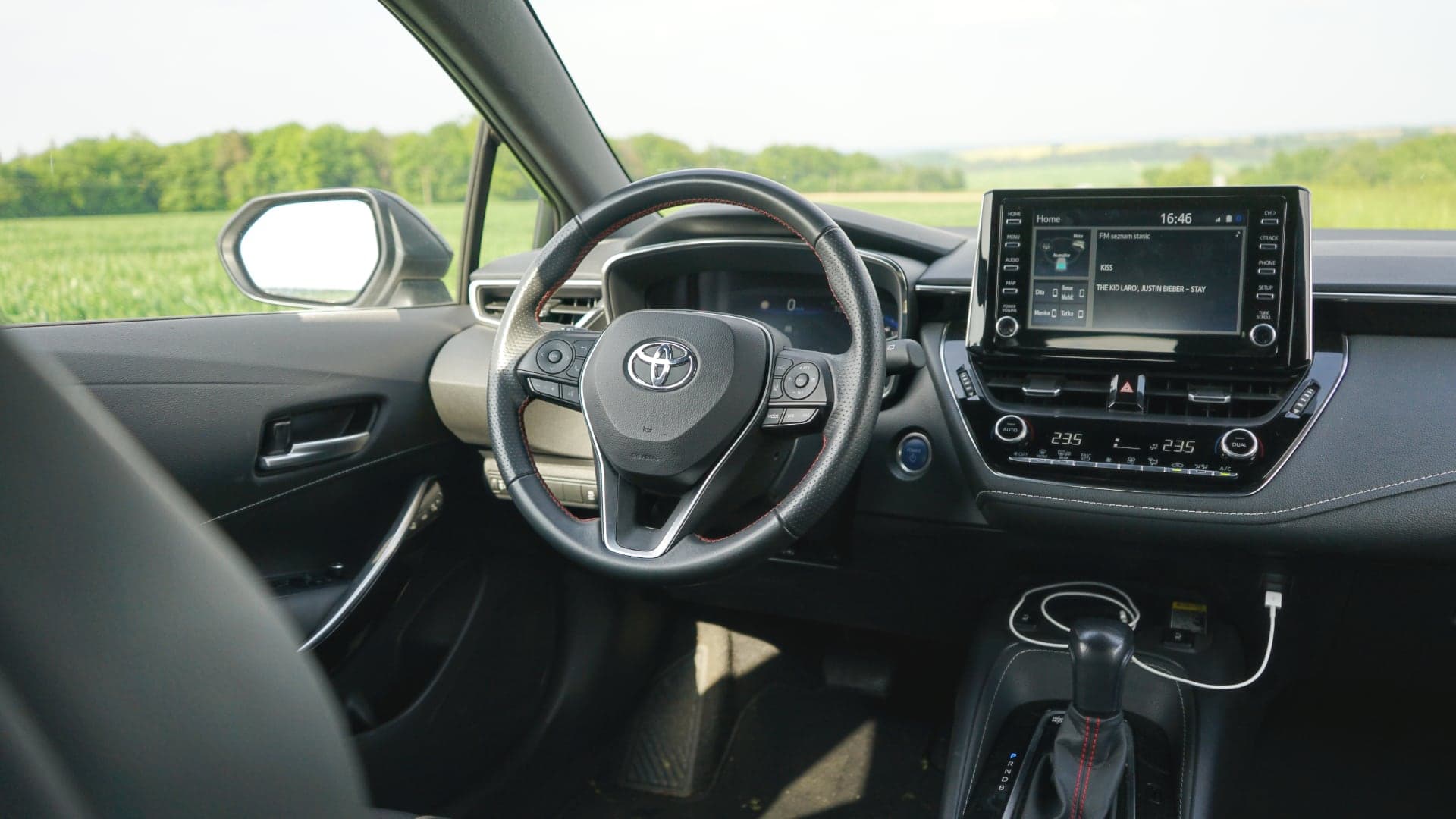 Toyota Corolla Hybrid 1.8 test