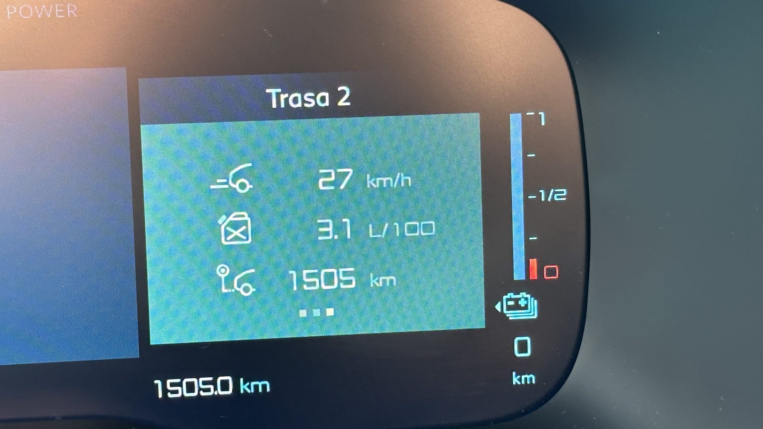 Dlouhodobá spotřeba Citroënu C5 Aircross Plug-in hybrid 225