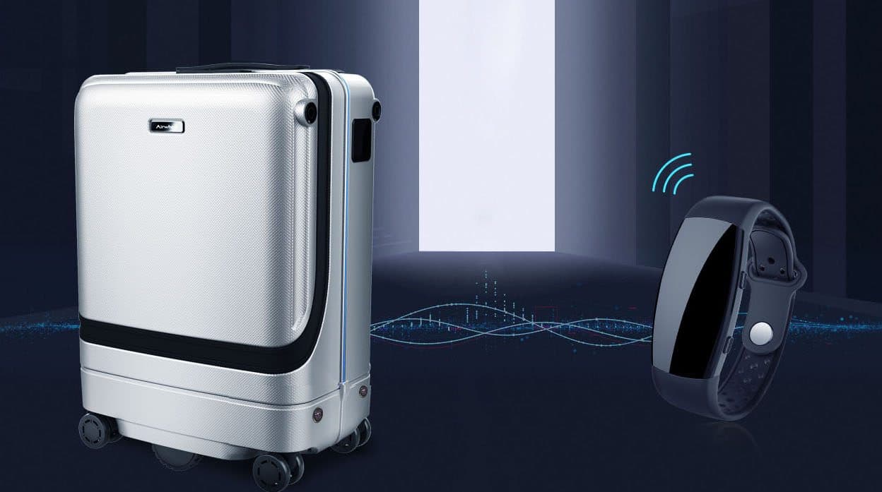 Chytrý kufr Airwheel SR5