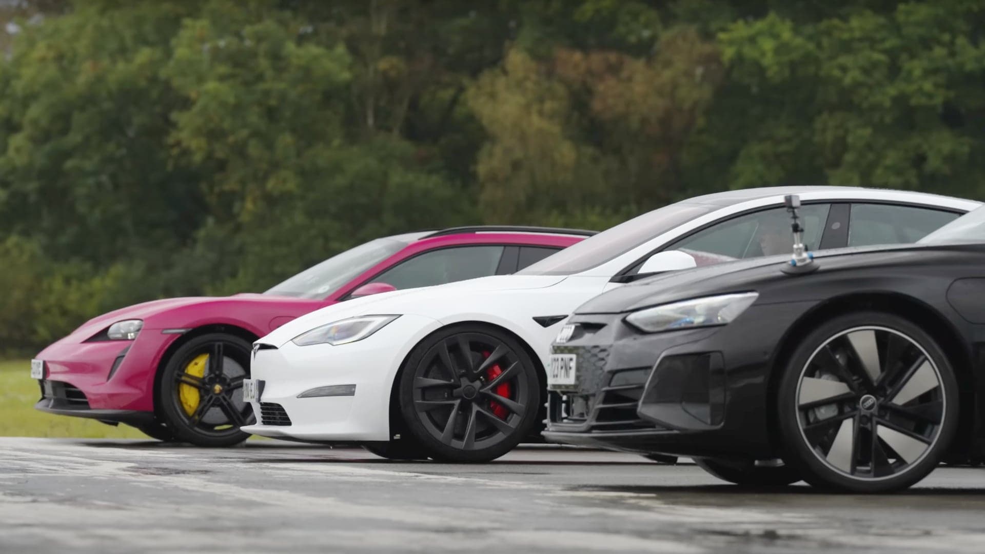 Souboj nejrychlejších elektromobilů