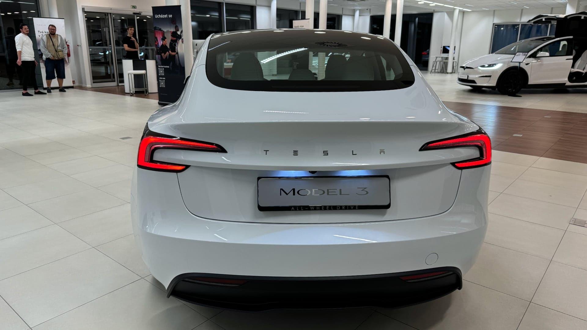 Tesla Model 3 Highland