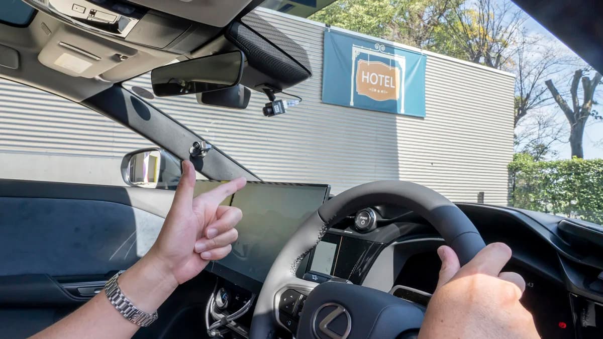 Lexus rozšířená interaktivní realita