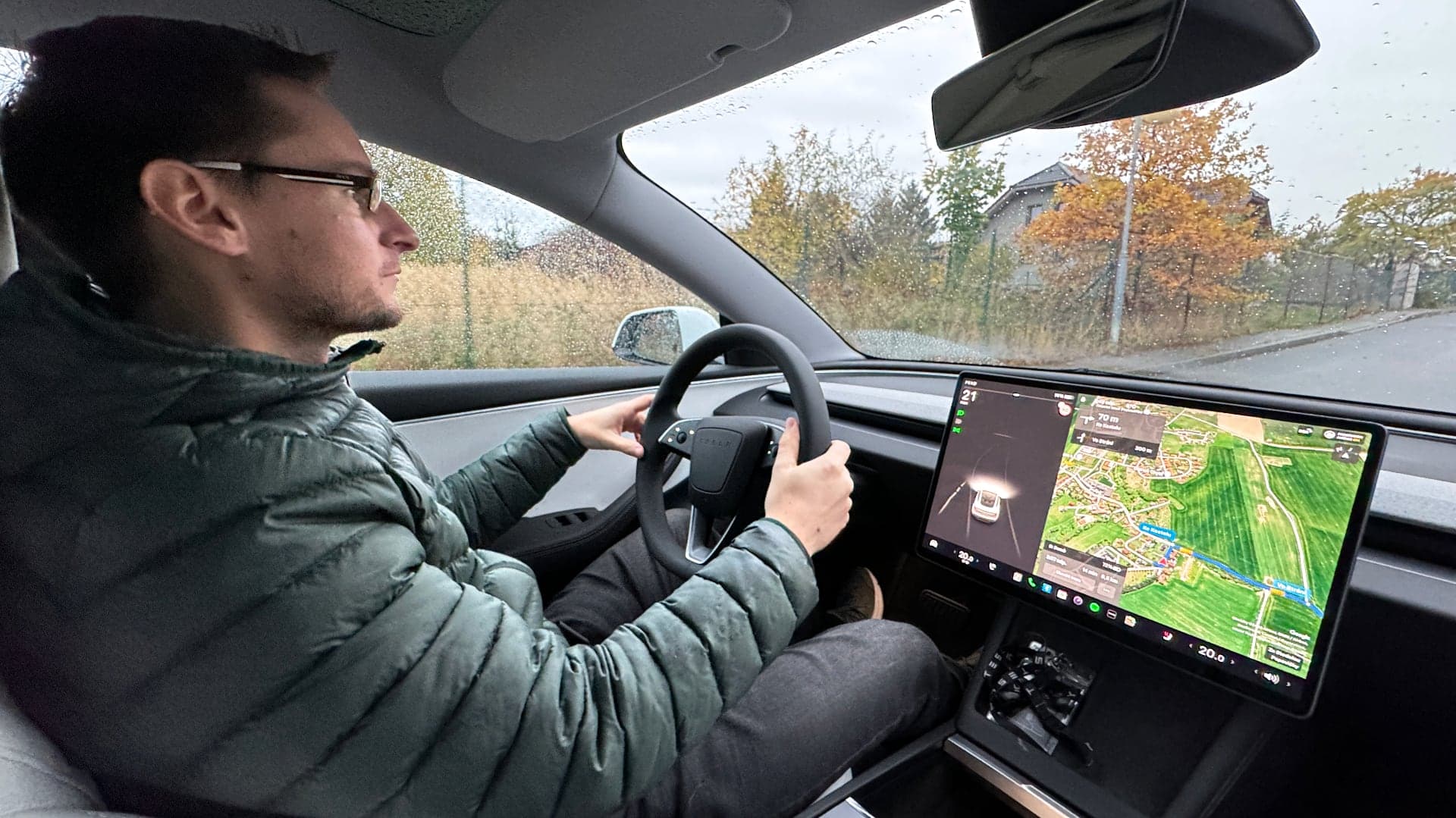 Tesla Model 3 facelift Highland test interiér