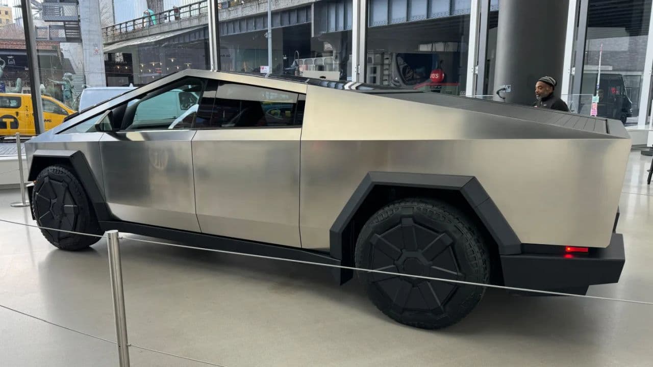 Tesla Cybertruck