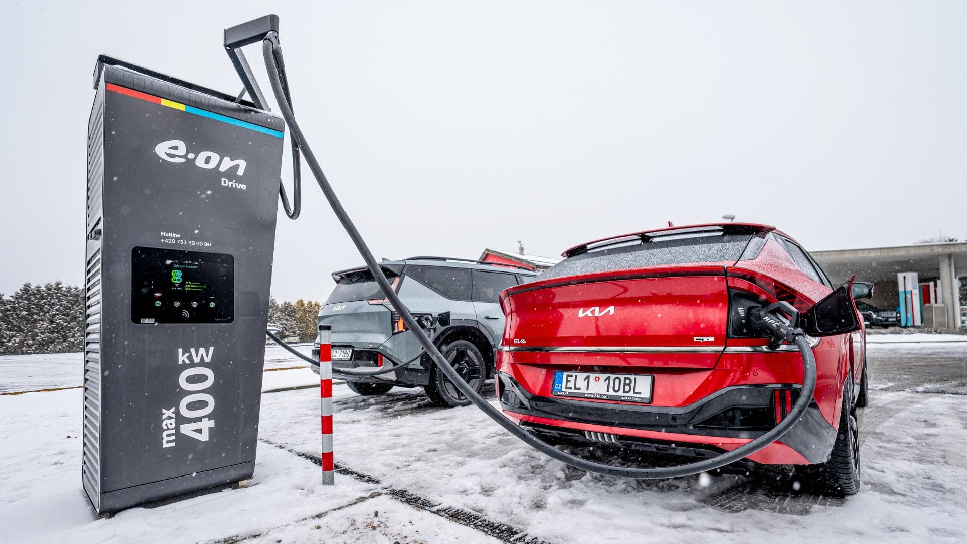 Nejrychlejší nabíječka v síti E.ON s výkonem až 400 kW