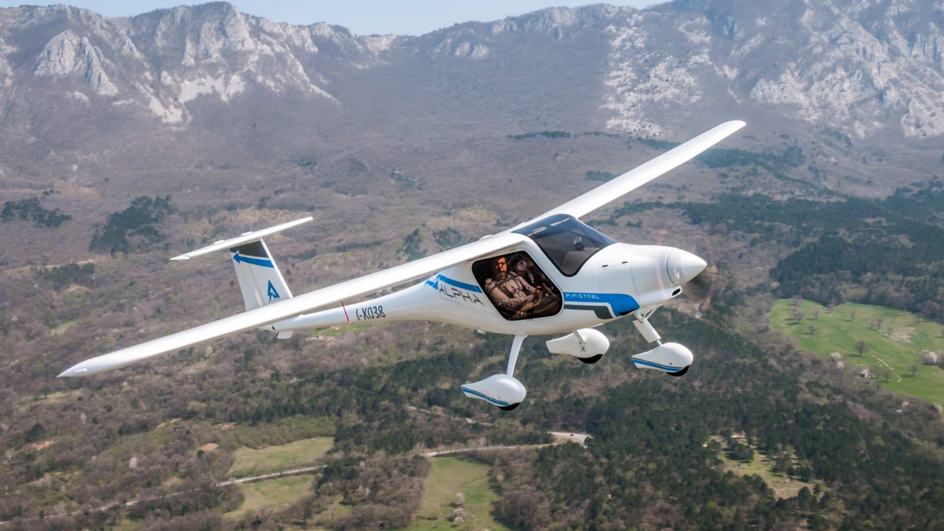 Subjektem studie bylo elektrické letadlo Pipistrel Alpha Electro