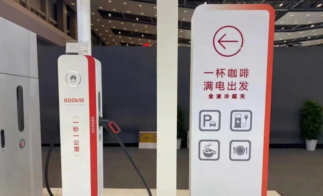 Huawei rychlonabíjecí stanice