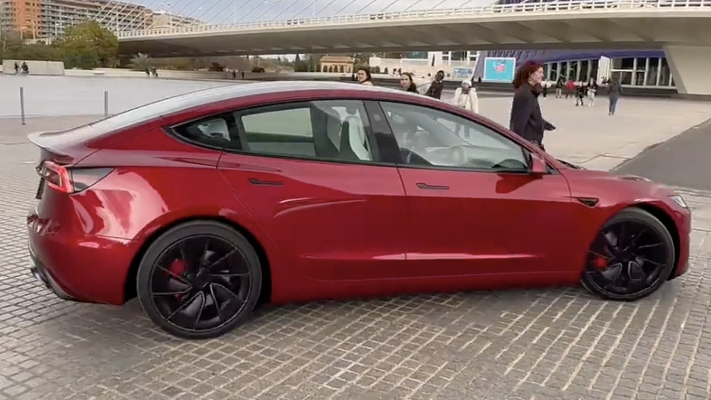 Tesla Model 3 Ludicrous 2024