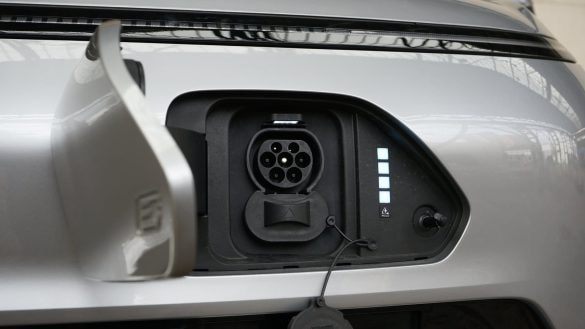 Hyundai slibuje nabíjení stejně rychlé jako tankování