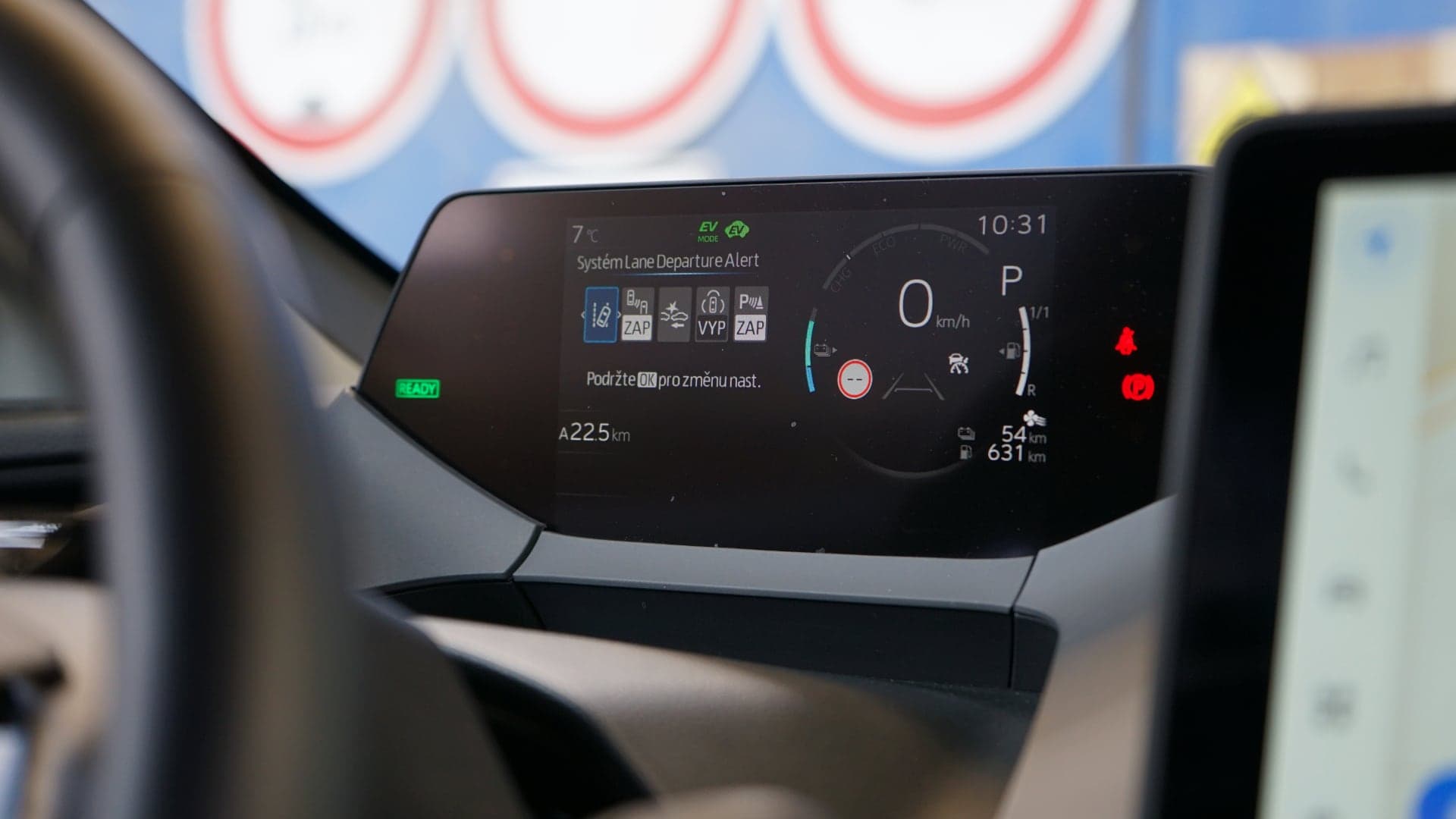 Toyota Prius (2023) 5. generace test