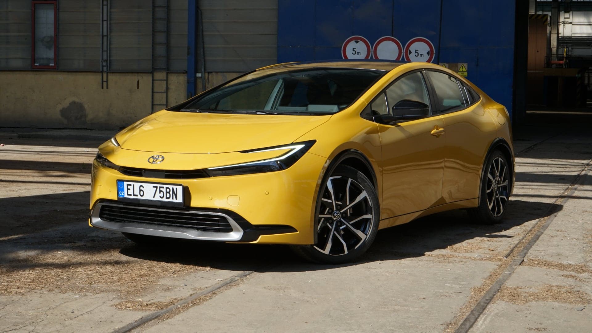 Toyota Prius (2023) 5. generace test
