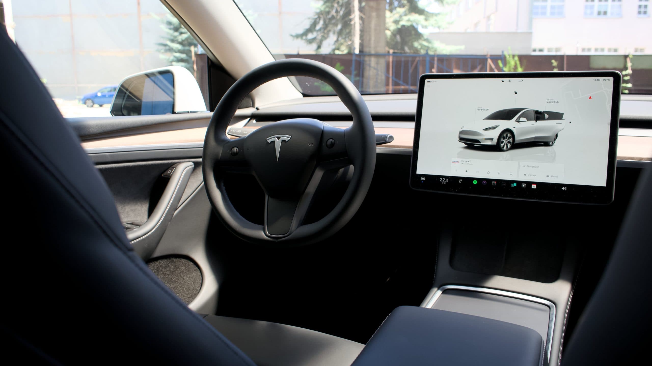 Tesla Model Y (2024) test