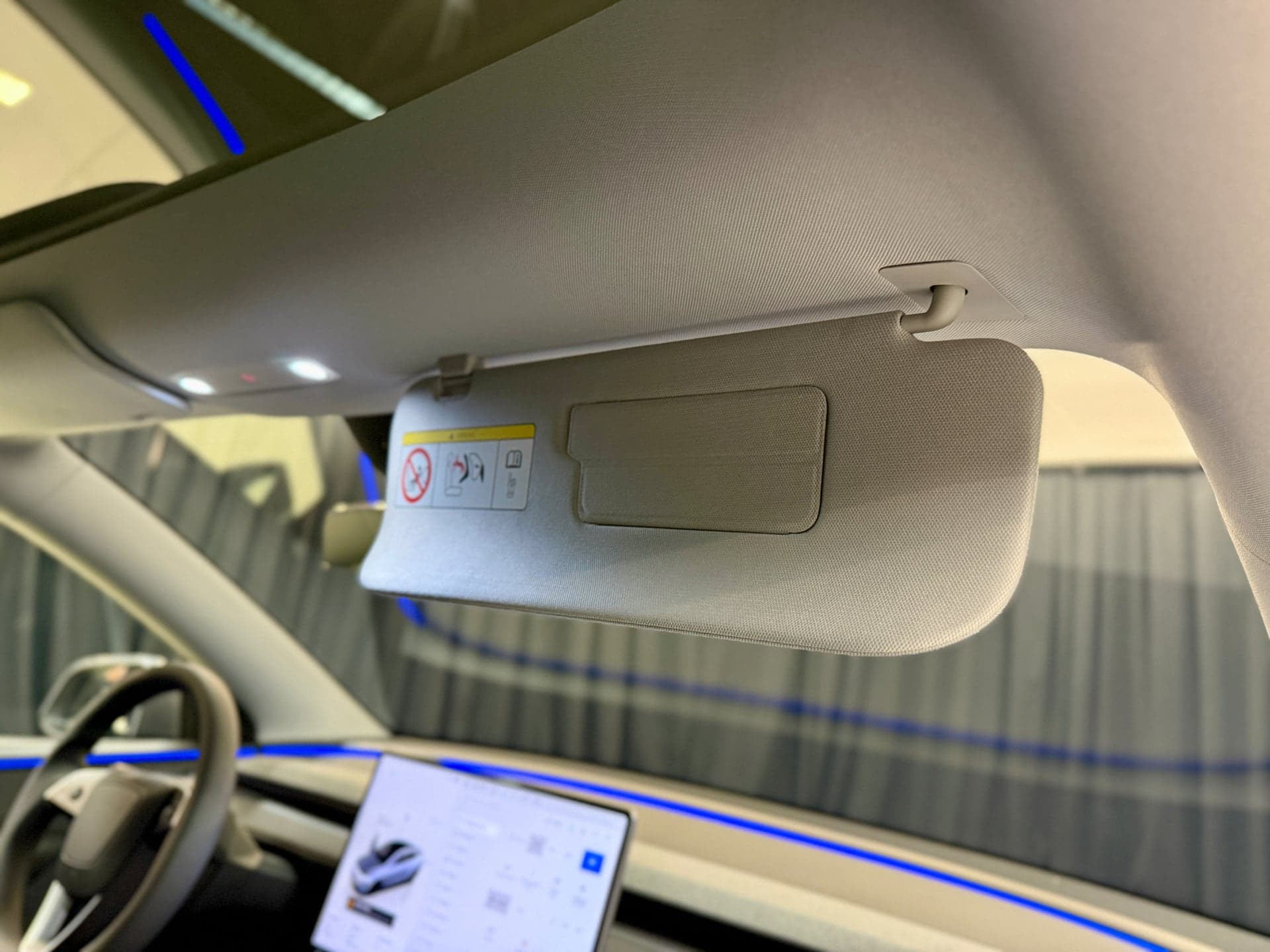 Sluneční clona, Tesla Model Y Juniper | foto: Luboš Srb