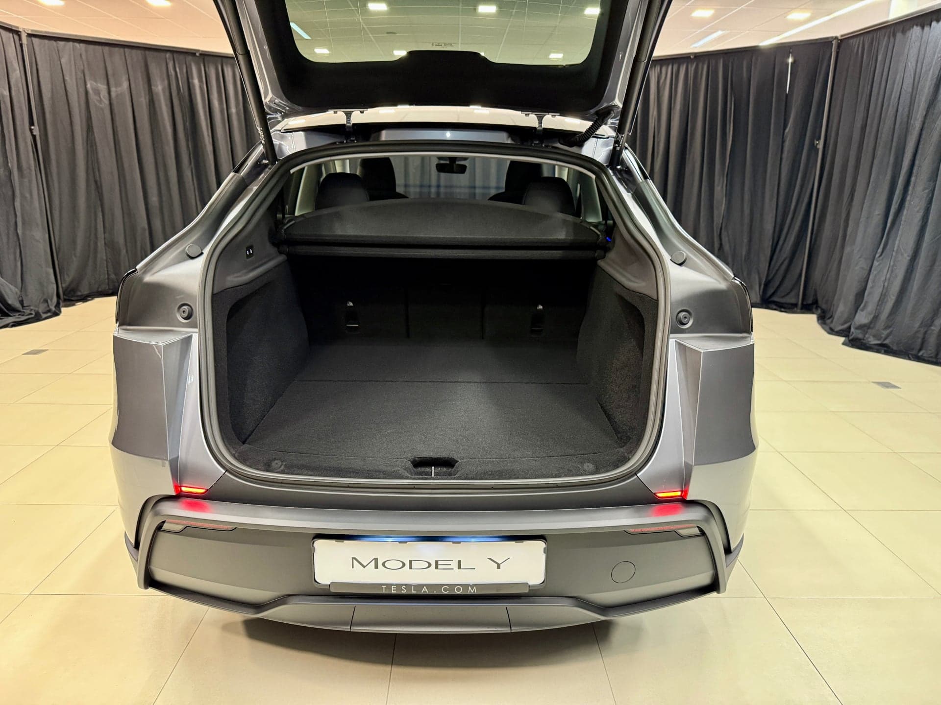 Zavazadlový prostor, Tesla Model Y Juniper | foto: Luboš Srb