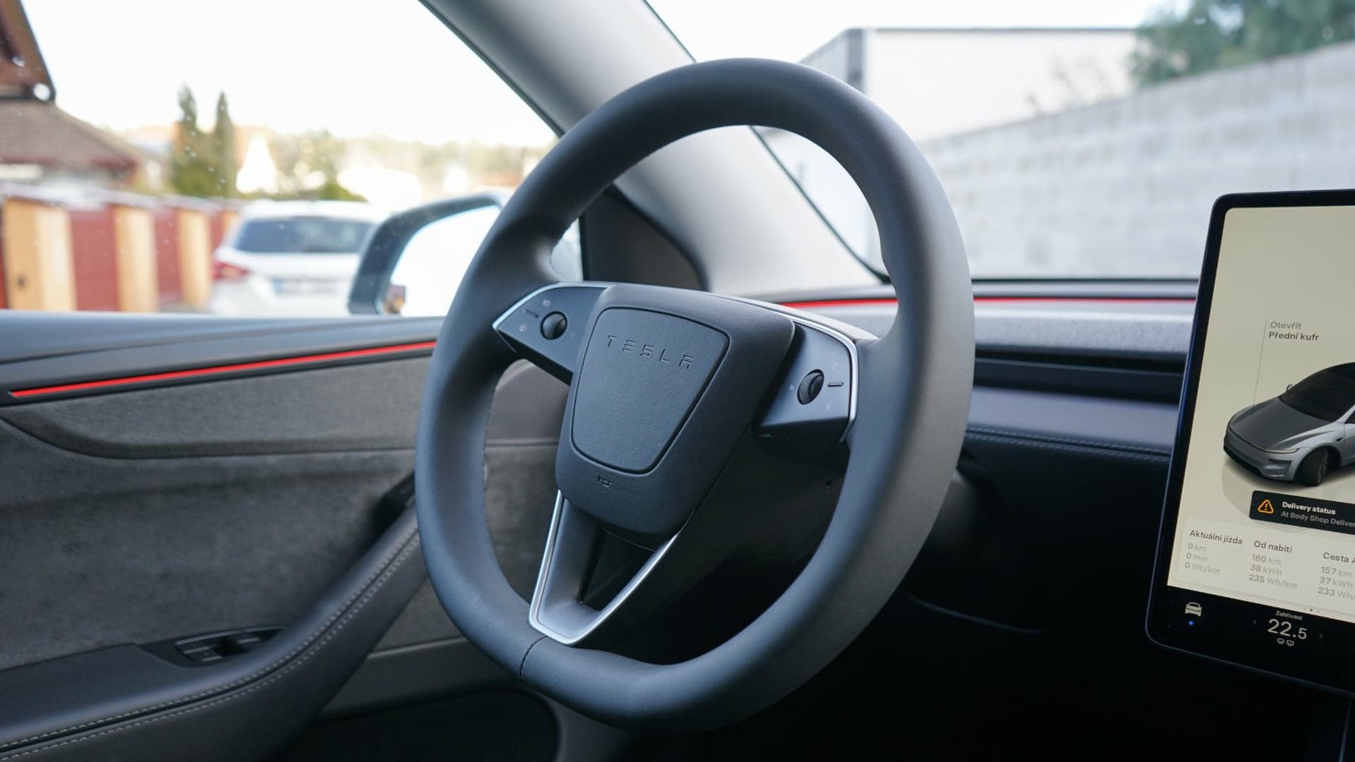 Volant Tesla Model Y (2025) | foto: Luboš Srb
