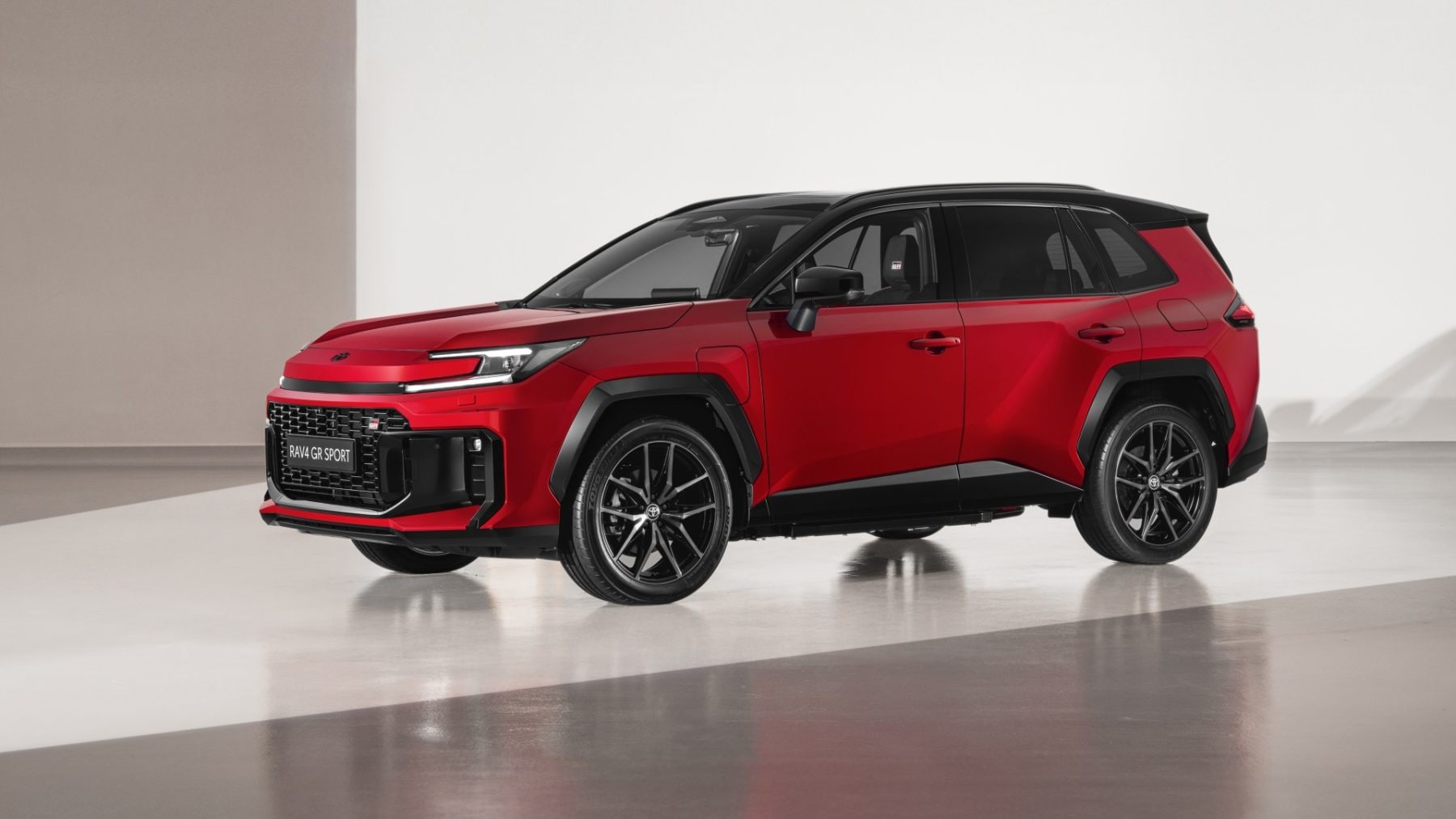 Toyota RAV4 GR PHEV (2026) | foto: Toyota
