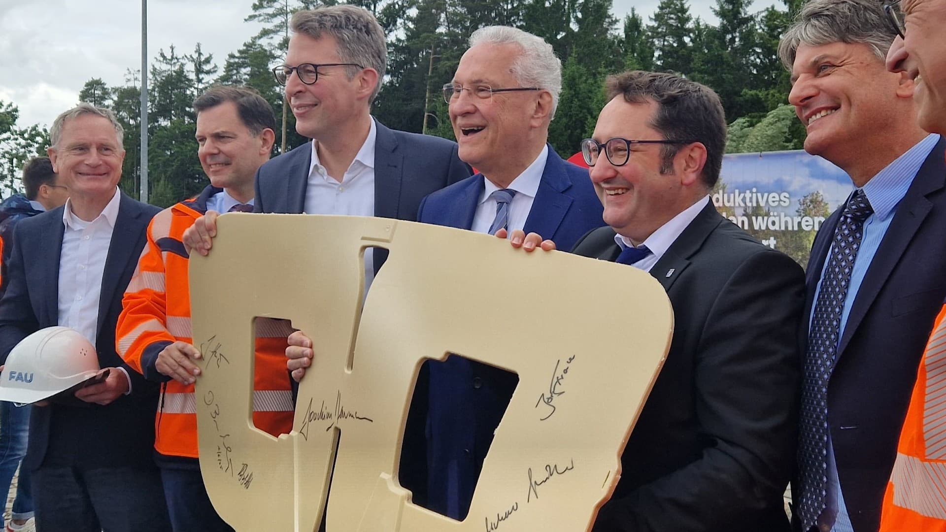 Předání testovacího úseku dálnice A6 | foto: FAU