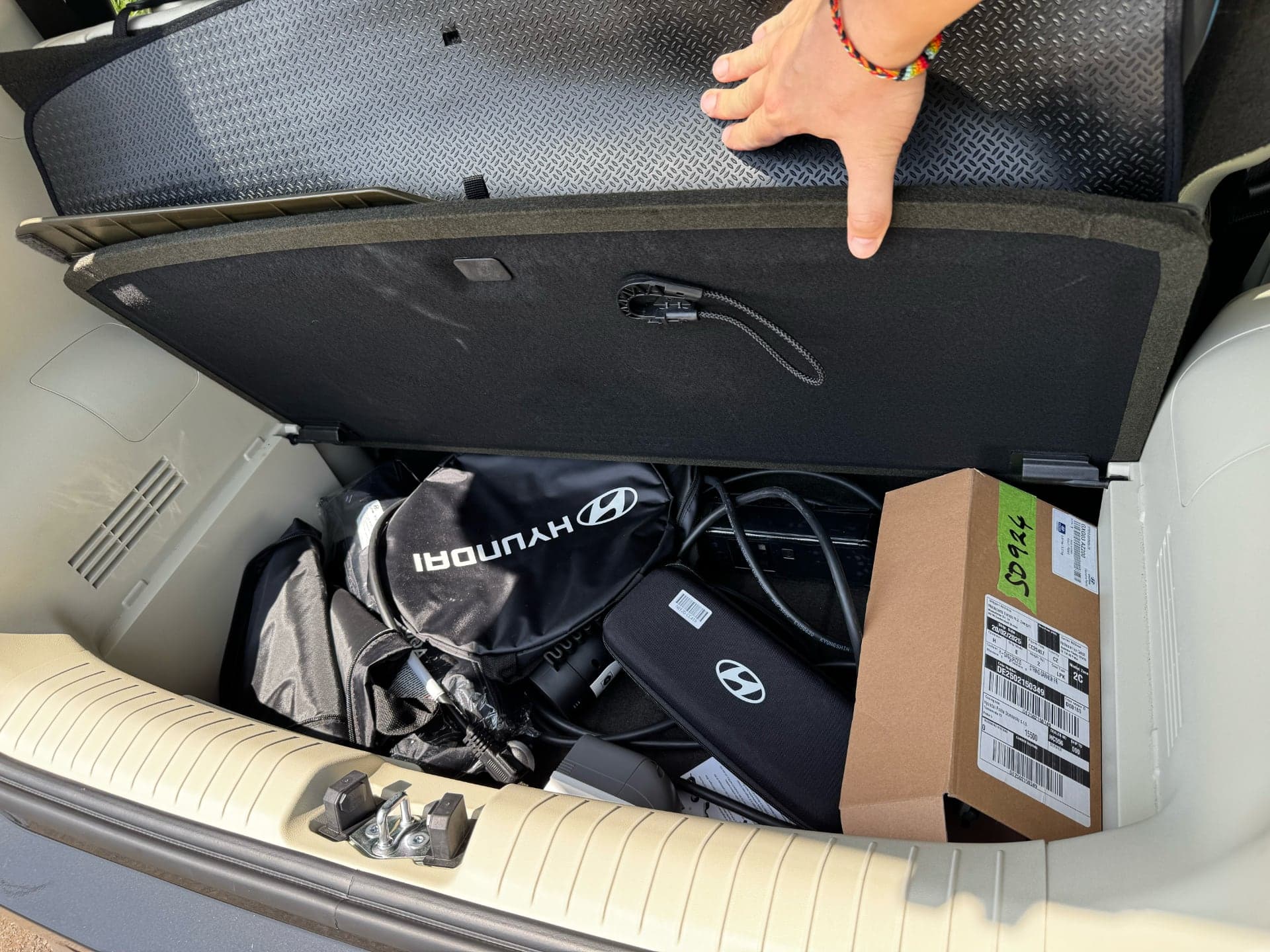 Prostor pod zavazadelníkem