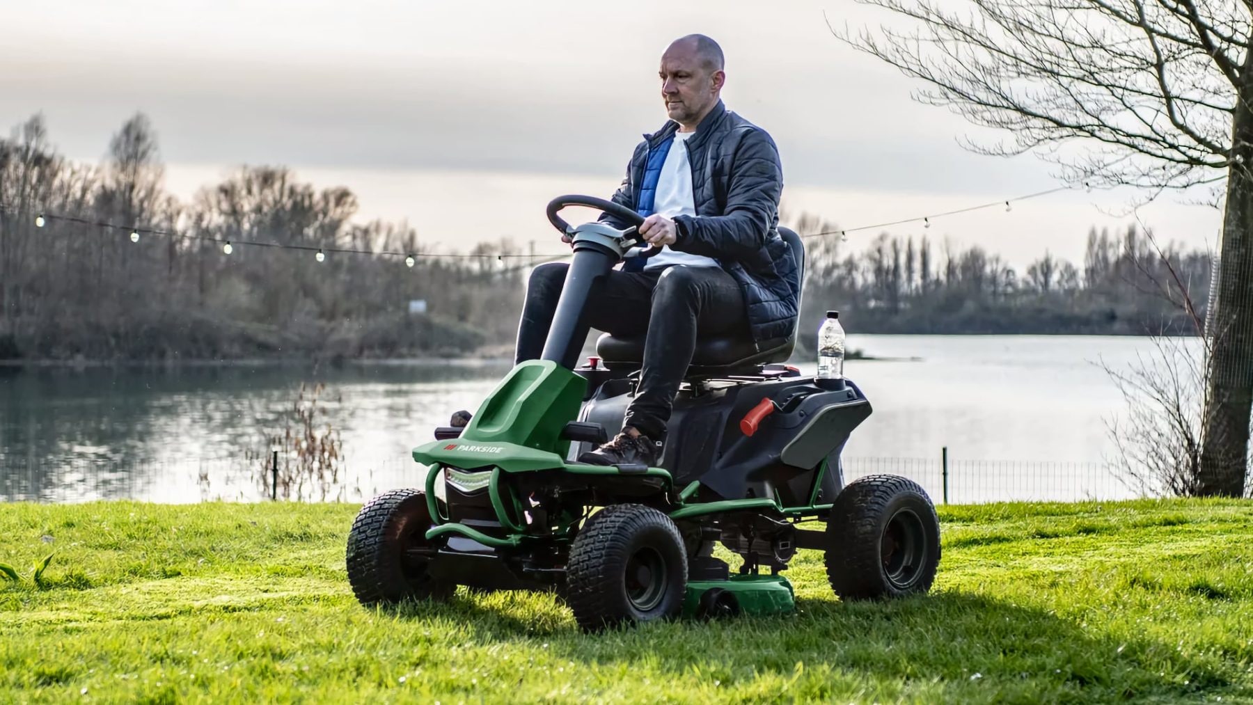 Elektrický traktor Parkside PAAM 48 A1 | Zdroj: Lidl