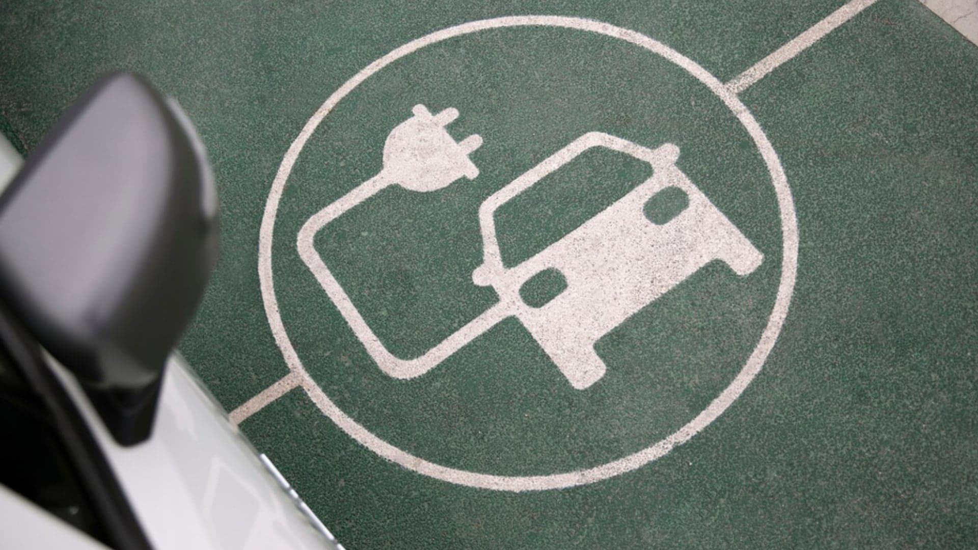 Nabíječka | Zdroj: Freepik