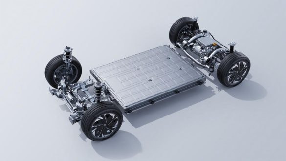 Přijde Tesla o zákazníky? BYD prodlužuje záruku na baterie nevídaným způsobem