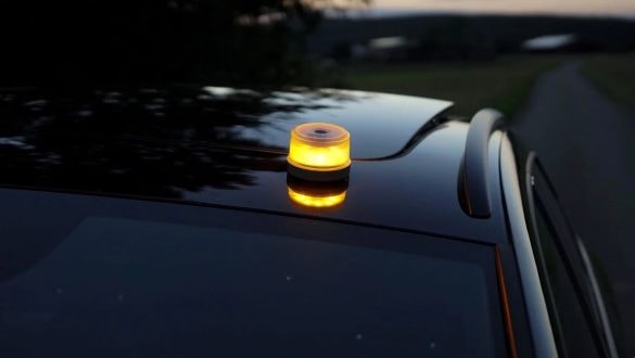 Alza zlevnila novou věc do povinné výbavy auta. Češi netuší, že by si ji měli koupit