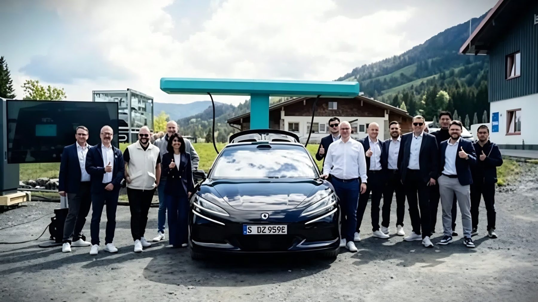První 1500kW nabíječka BYD v Evropě je v Německu | Zdroj: BYD fans