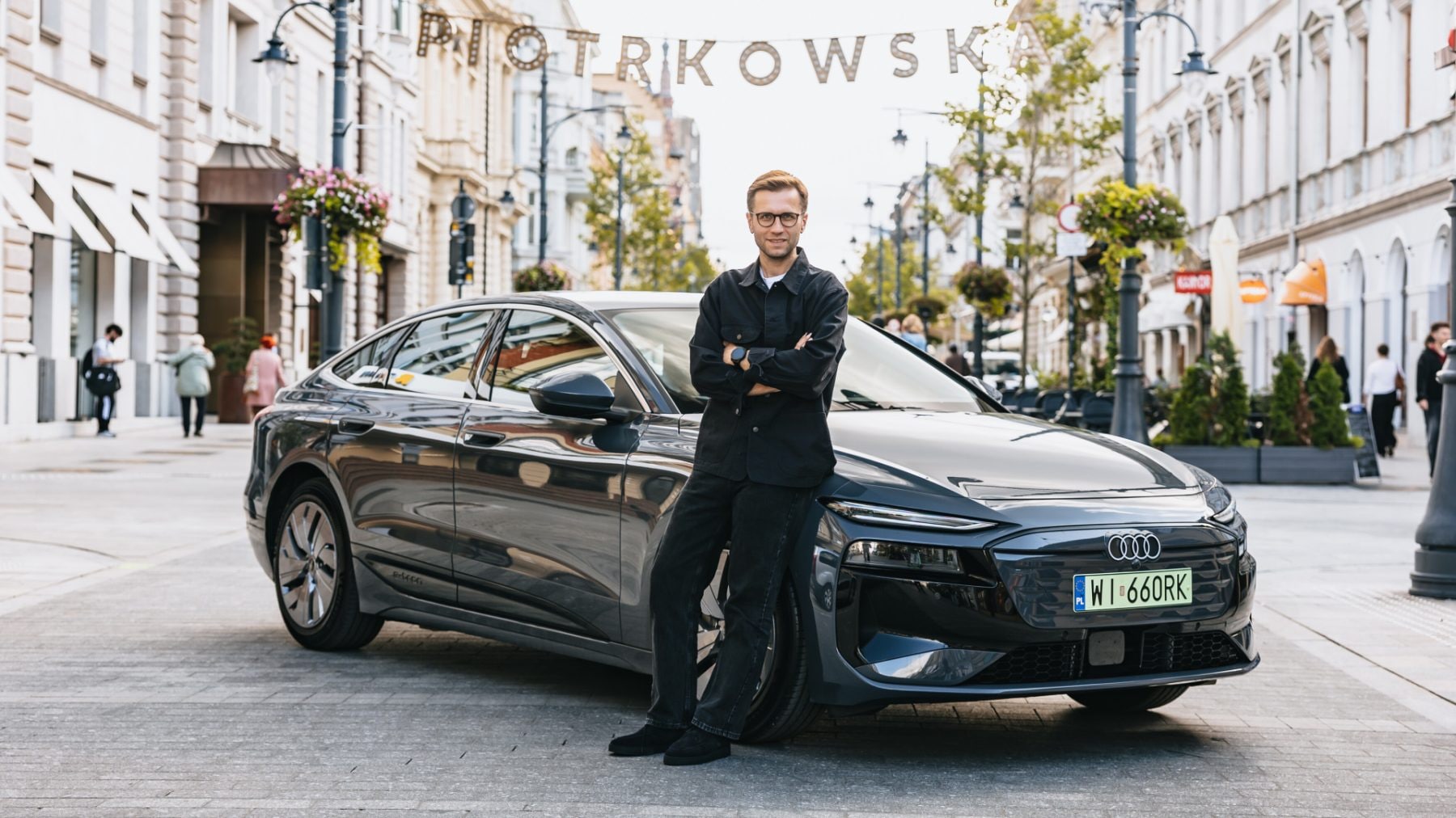 Miko Marczyk ujel s Audi A6 Sportback e-tron performance 1336 km na jedno nabití | Zdroj: Audi