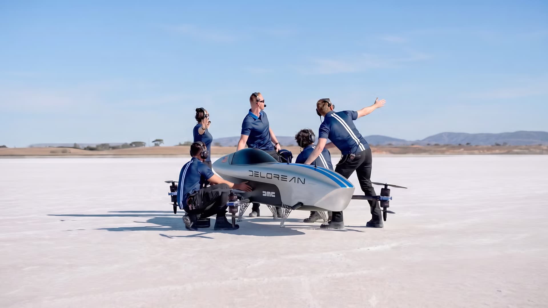 DeLorean Airspeeder Team | Zdroj: DeLorean Motor Company