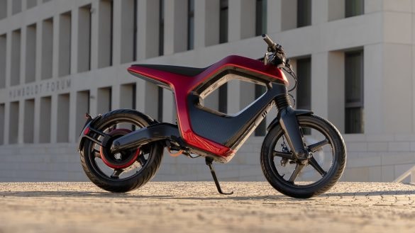 Tahle elektrická motorka má uprostřed díru. NOVUS One zaujme i zrychlením